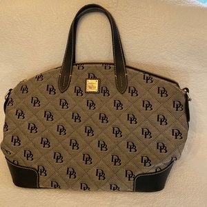 Dooney & Bourke purse